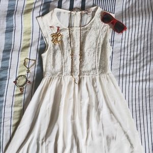 Forever 21 early 2010's cream white lace dress womens xs